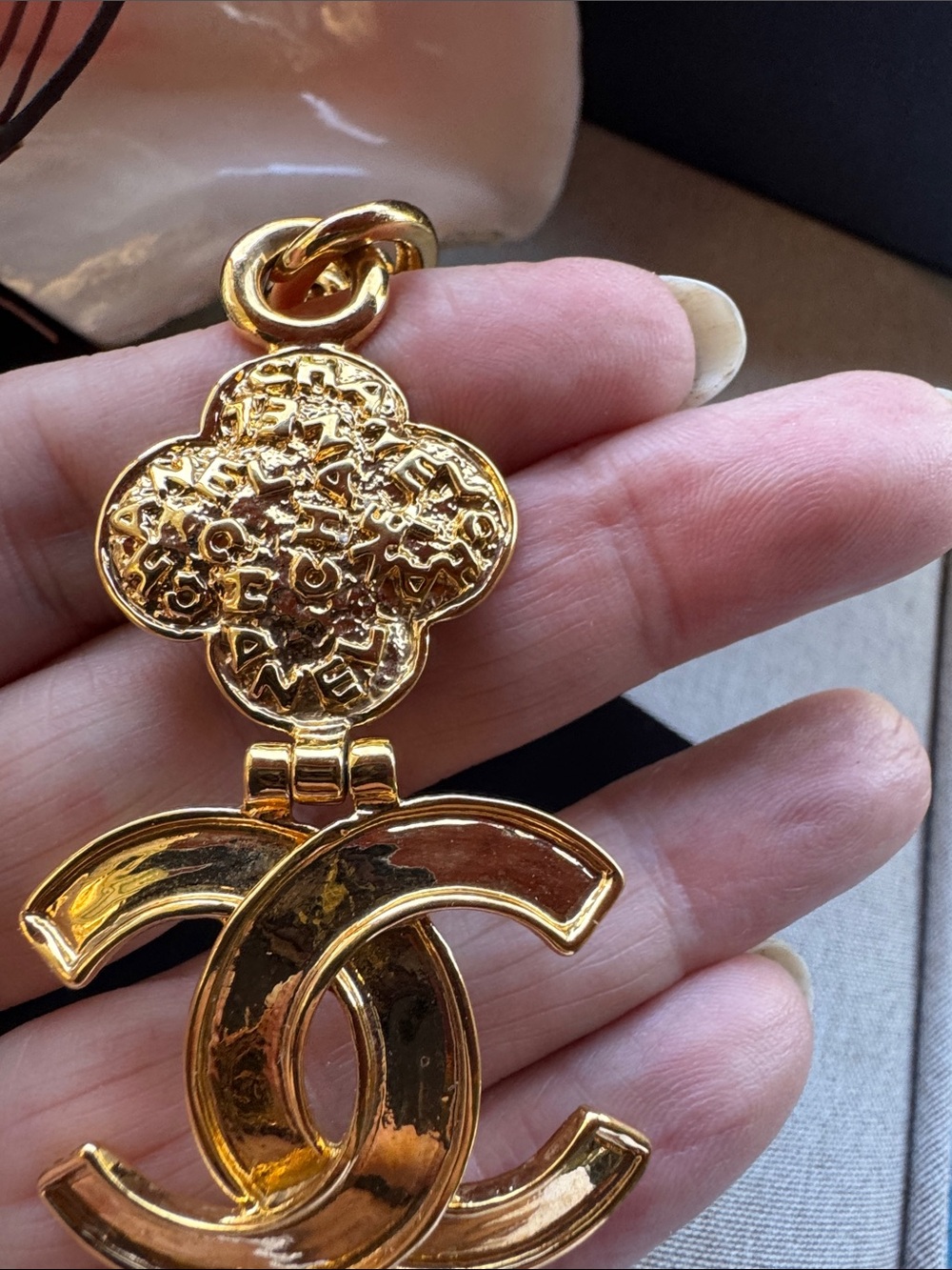 SOLD

Chanel Vintage Gold Plated Clover CC Double Chain Necklace Includes COA - Picture 3 of 9